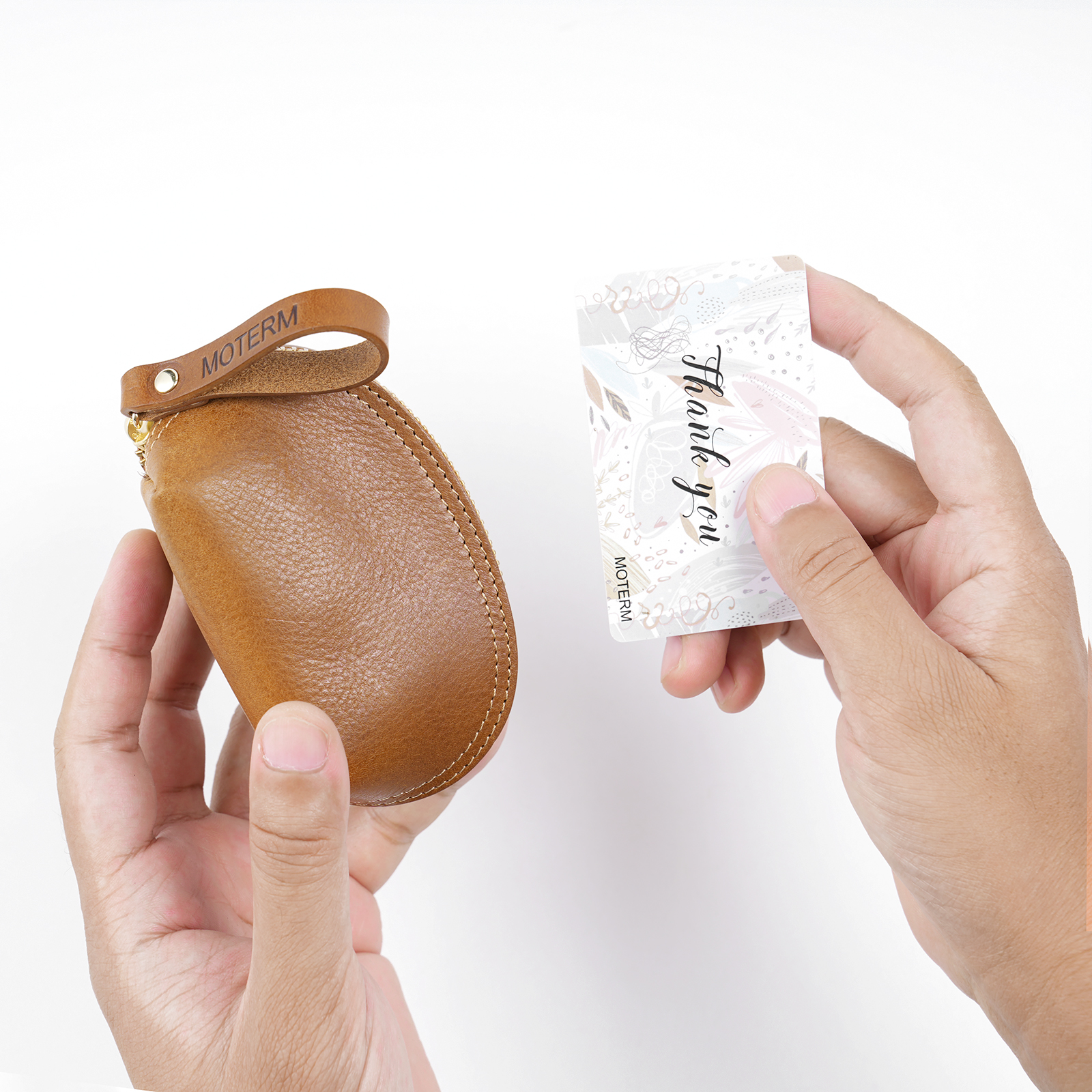Moterm Mini Coin Pouch with Zi - Tan Stationery & Office Supply recensione e prezzo